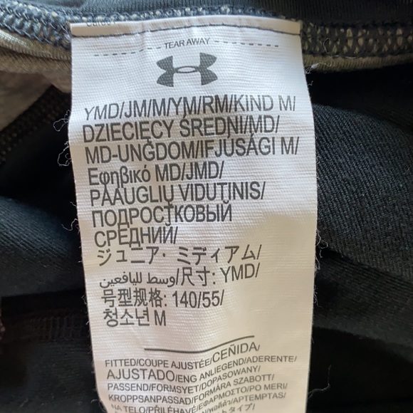 Under Armour Yogas - Picture 4 of 4